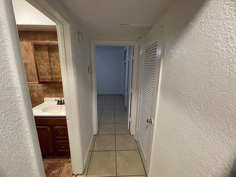 20490 NW 7th Ave #5 — Photo 17