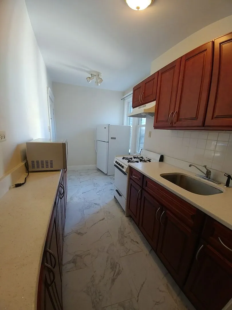 20 Sidlaw Rd #16P Boston MA 02135 — Photo 3