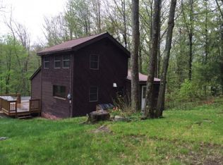 419 Old County Rd, Deering, NH 03244