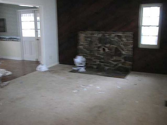 2nd image of 488 Summer City Cem Rd