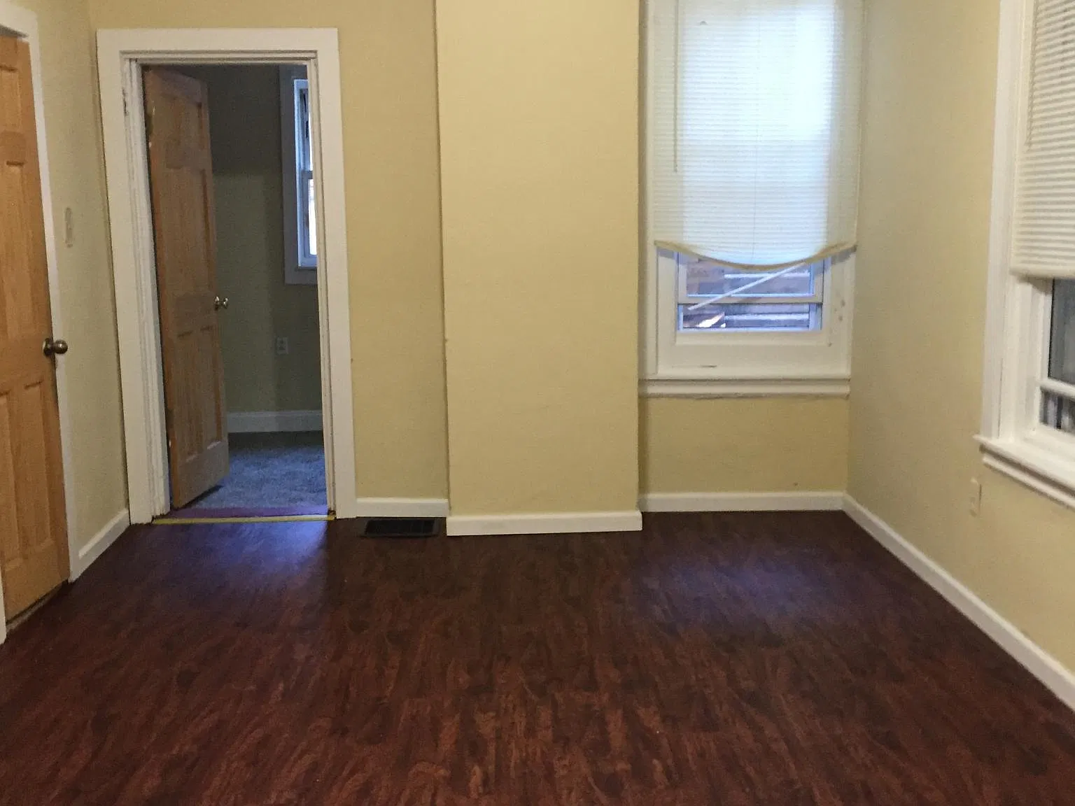 2 bed, 667 sqft, $1,200 — Photo 4