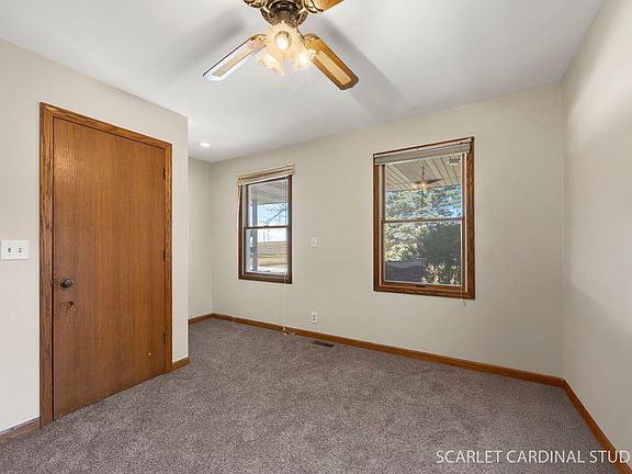 5th image of 909 Preserve Rd