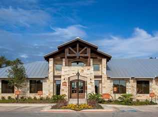 Platinum Shavano Oaks Apartments, San Antonio, TX 78231