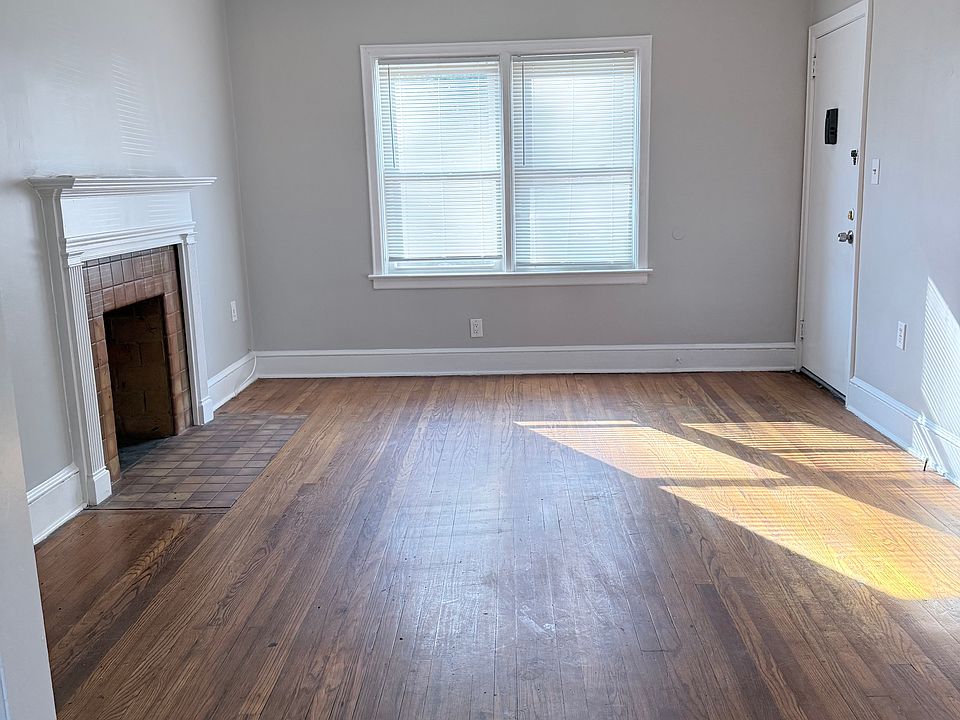 1st image of 1761 John Calvin Ave APT 2