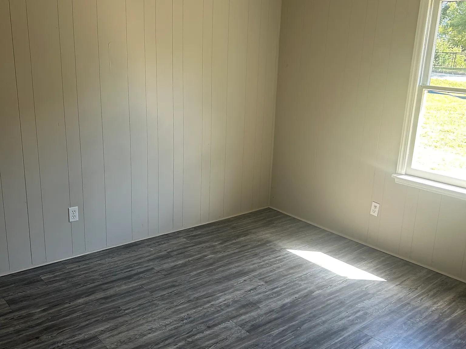 2 bed, 750 sqft, $775 — Photo 2