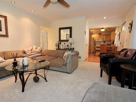 5th image of 8344 Flamingo St