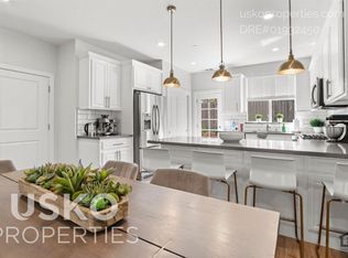 5965 Hilltop Dr, Carmichael, CA 95608
