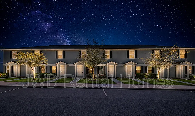 8443 McGirts Village Ln — Photo 9