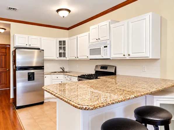919 Park Ave APT 4R, Hoboken, NJ 07030