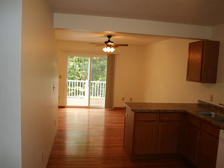 2747 Scenic Dr — Photo 4
