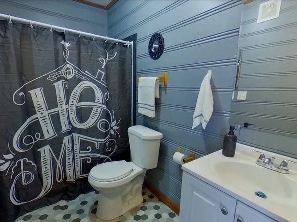 608 Moro St APT 3