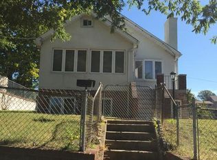 112 49th St SE, Washington, DC