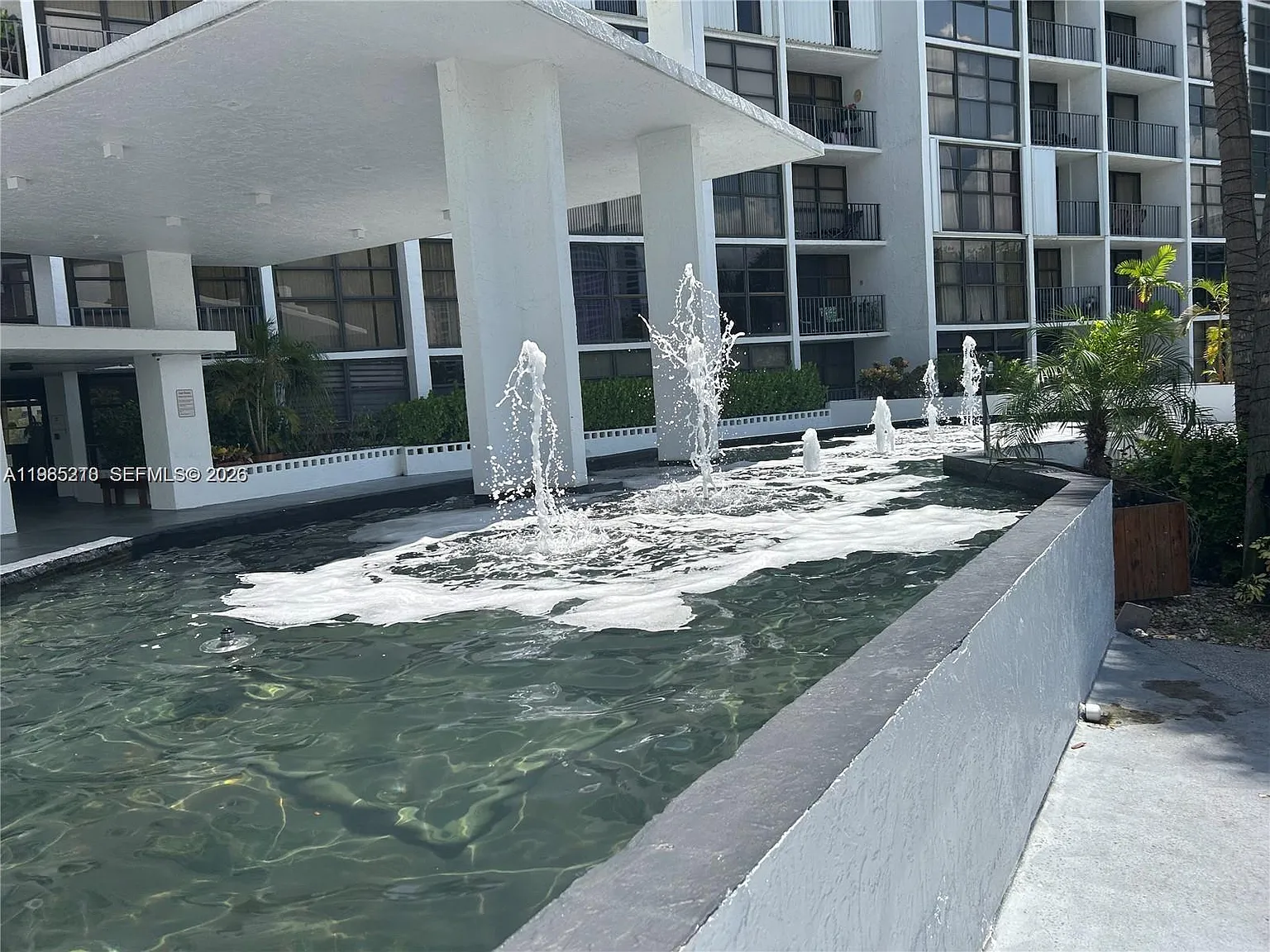 Towers Of Oceanview East — Photo 1