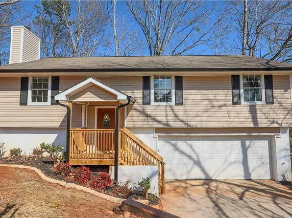 3002 Willow Ridge Cir SW, Gainesville, GA 30504