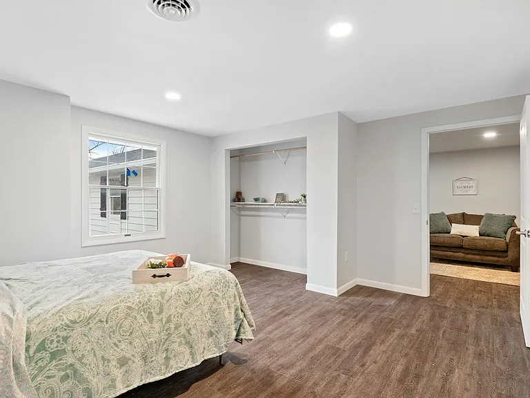 3527 Vienna St #6 — Photo 10