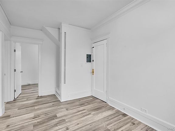 5th image of 127 Maple Ave Floor 2