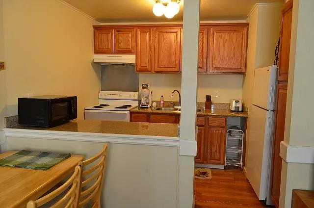 872 Tanager St #36 — Photo 5