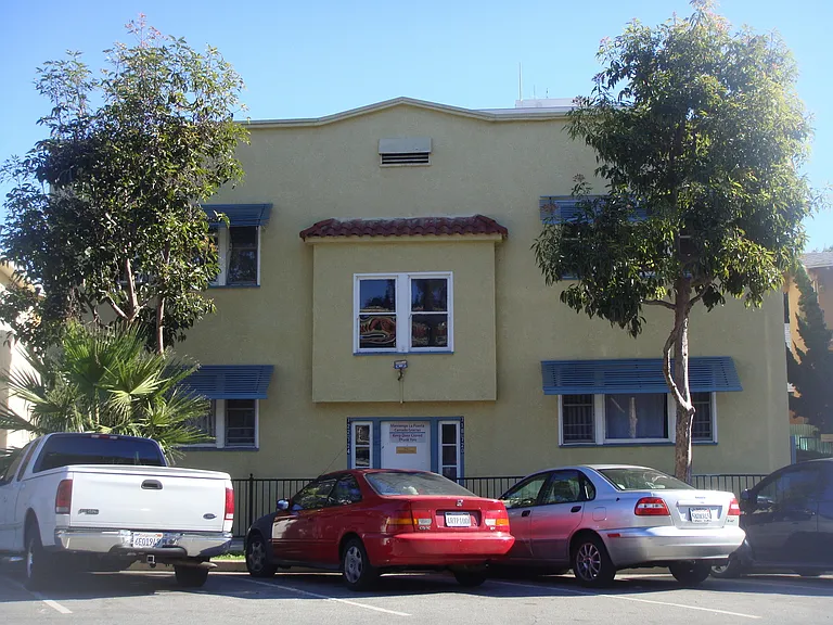 Cedar — Photo 1