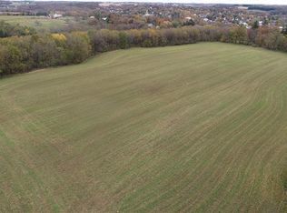 20 Union Grove Ln, Darlington, WI 53530