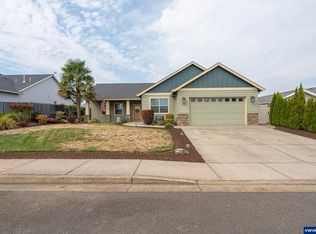 1164 SW Cherry St, Dallas, OR 97338