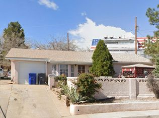 3914 Avalon Rd NW, Albuquerque, NM 87105