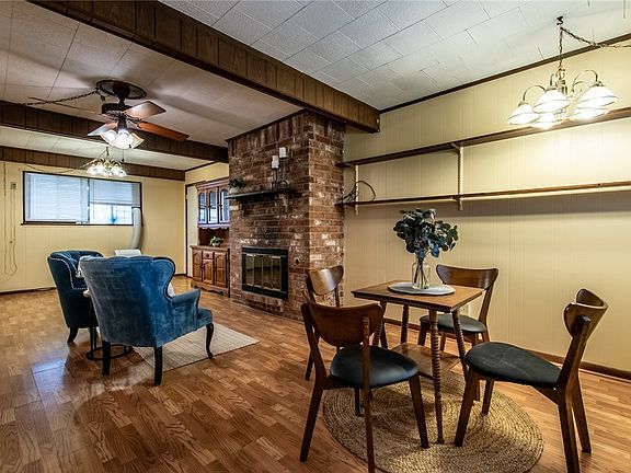 3rd image of 1210 Bernice Dr