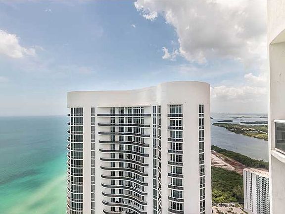 3rd image of 15901 Collins Ave APT 4307