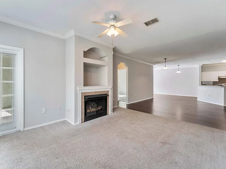 Grand Reserve At Kirkman Parke — Photo 34