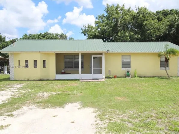 738 NW 21st Ln, Okeechobee, FL 34972