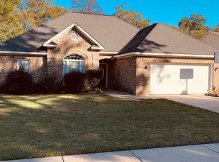 103 Gemstone Ct, Warner Robins, GA 31093