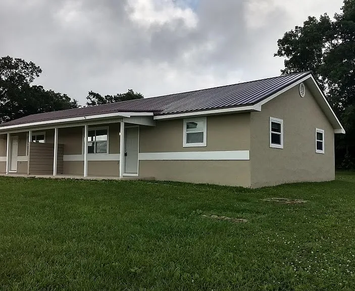 2405 Ryan Rd — Photo 1