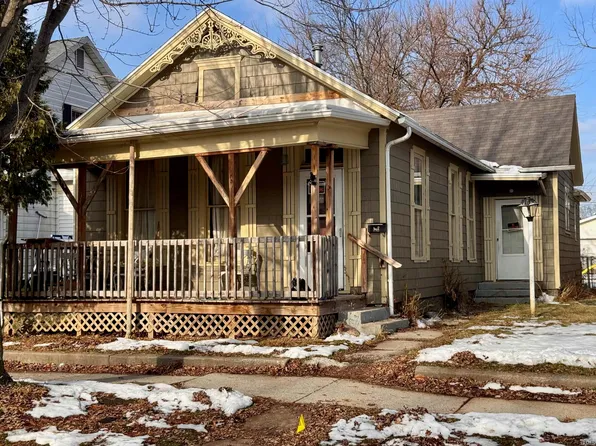 216 3rd St, Fort Wayne, IN 46808