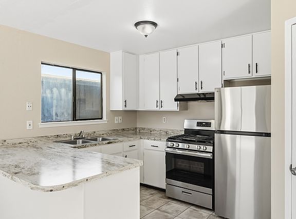 3rd image of 1172 Amador Ave #A