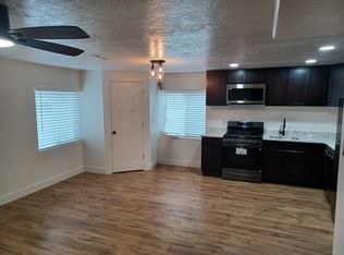 7908 N Oakwood Dr, Eagle Mountain, UT 84005