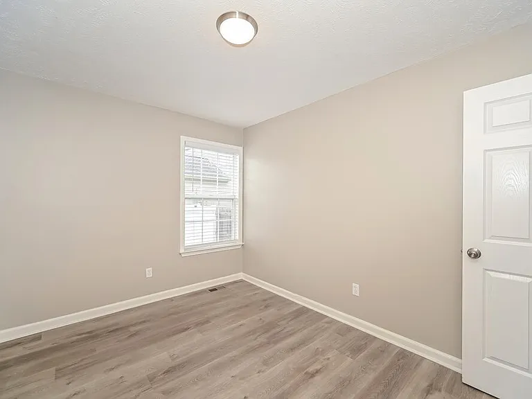 1210 Sweetwater Pl — Photo 14