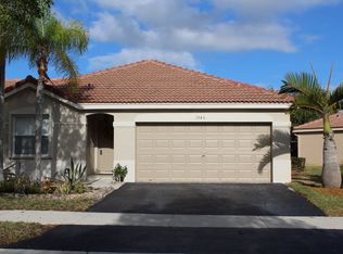 1945 Andromeda Ln, Weston, FL 33327