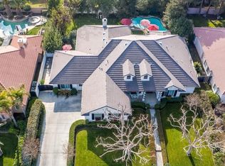 10407 Finchley Dr, Bakersfield, CA 93311