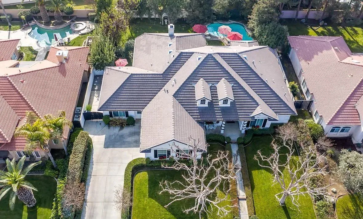 10407 Finchley Dr photo 1