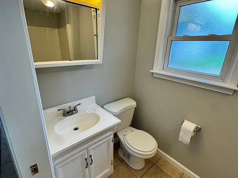 8016 Broadfern Dr — Photo 49