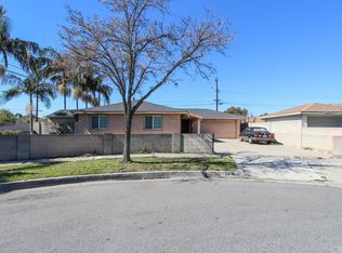 2318 S Laura Linda Ln, Santa Ana, CA 92704