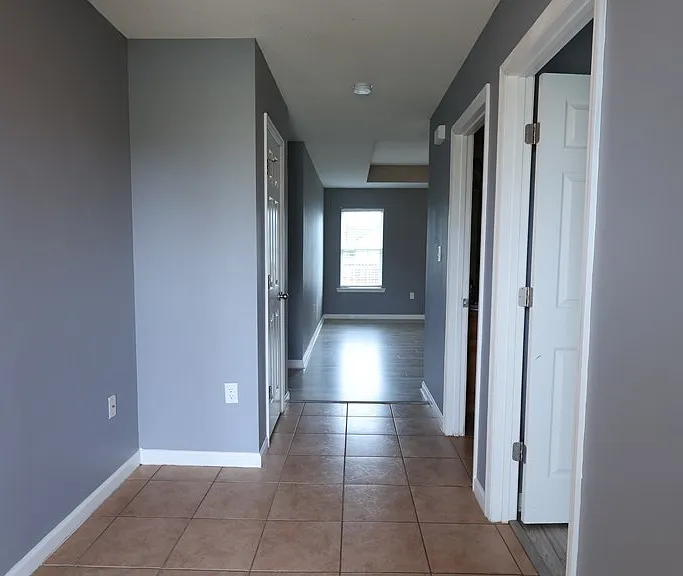 5121 Branch Point Dr — Photo 3