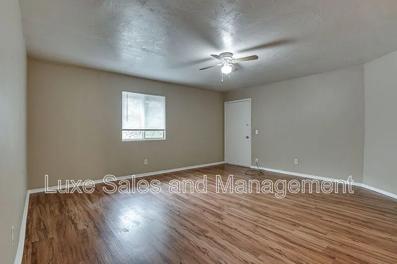 1 bed, 1.0 bath, 816 sqft, $795 — Photo 4