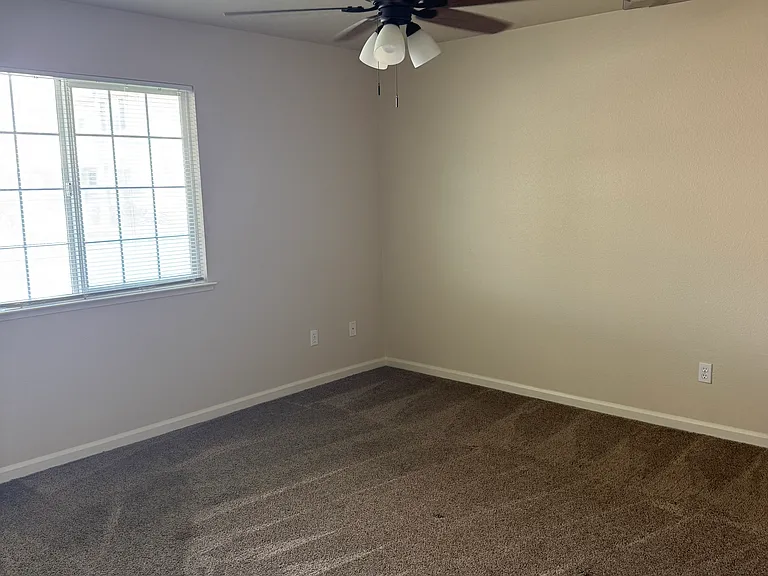 5304 Prospectors Pkwy — Photo 7