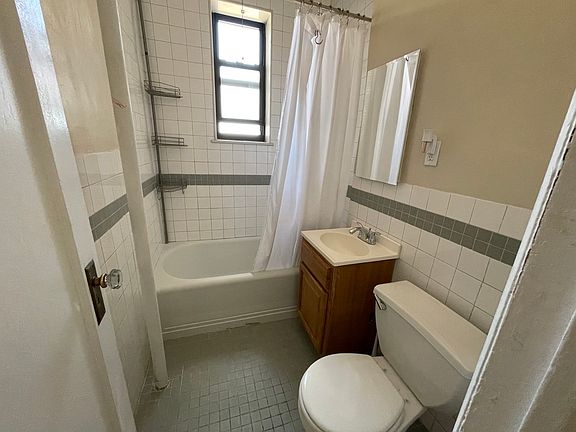 5th image of 22-61 42nd St #C2