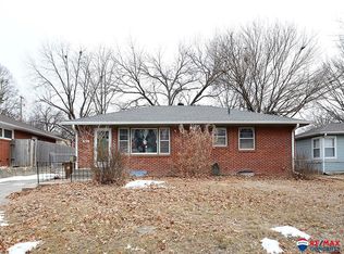 2611 S 40th St, Lincoln, NE 68506