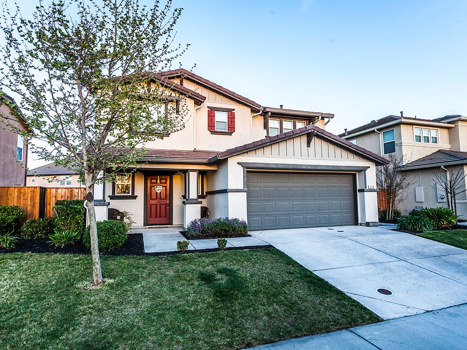 1st image of 2709 Woodfield Way