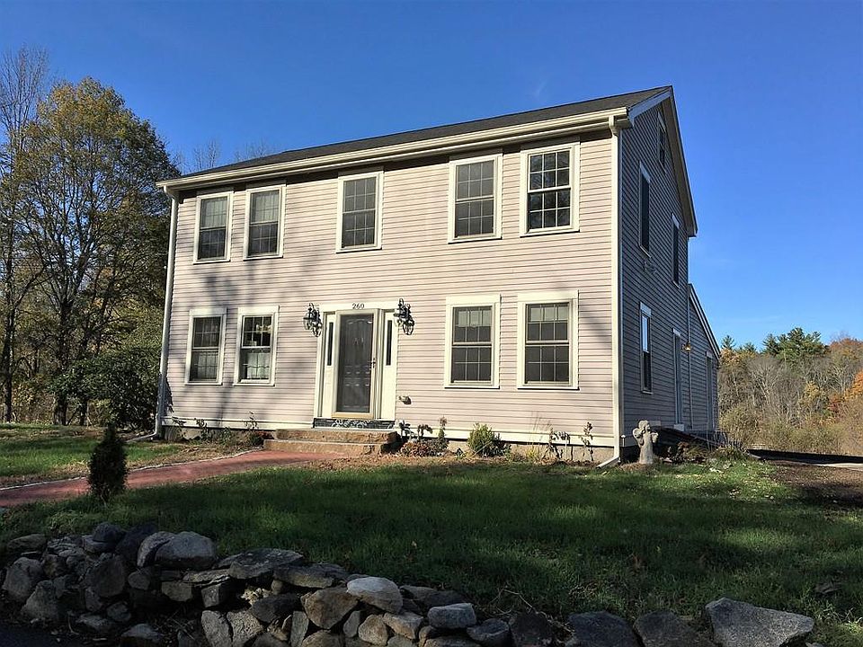 1st image of 260 Village St #260