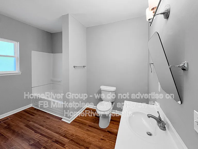 1219 N Chamberlain Ave — Photo 13