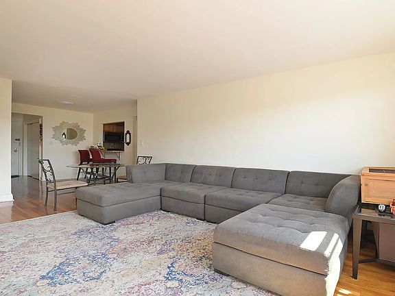 2nd image of 84-01 Main St #701