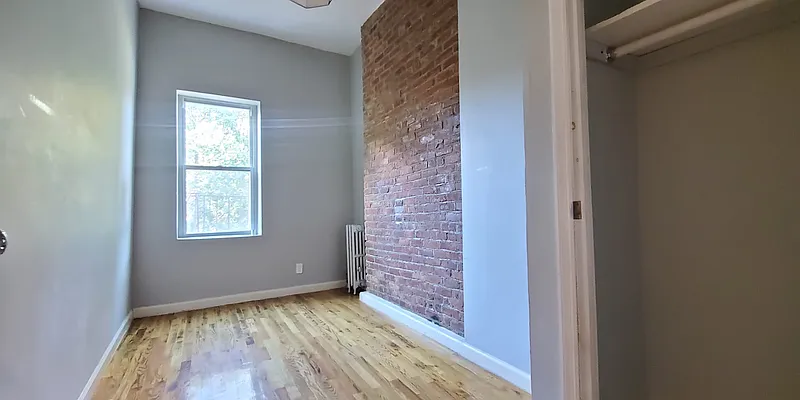 Rented by Compass | media 12